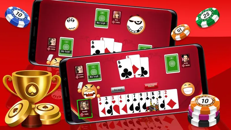  Bàn chơi Phỏm với bài rác rõ ràng, hỗ trợ đọc bài đối thủ.